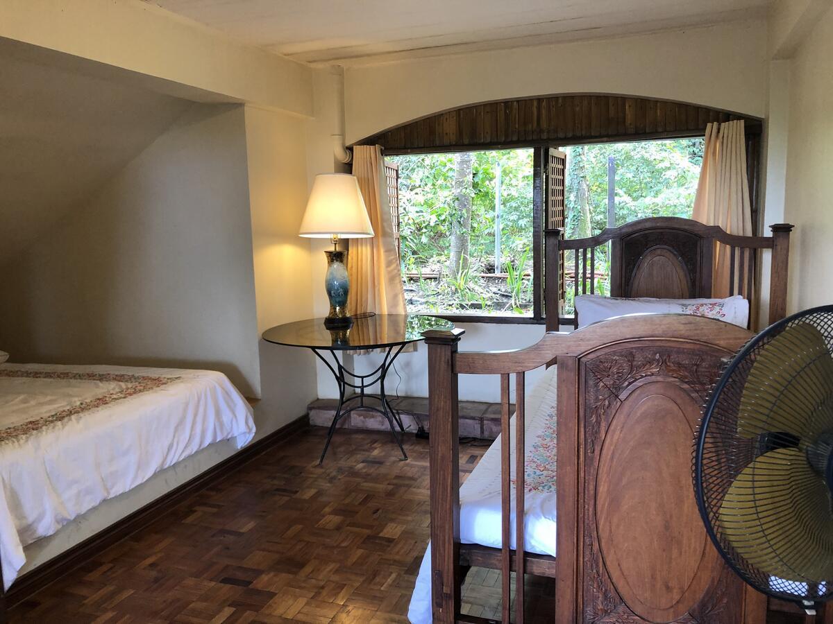 Ataalaya Farmhouse Batangas Eksteriør billede