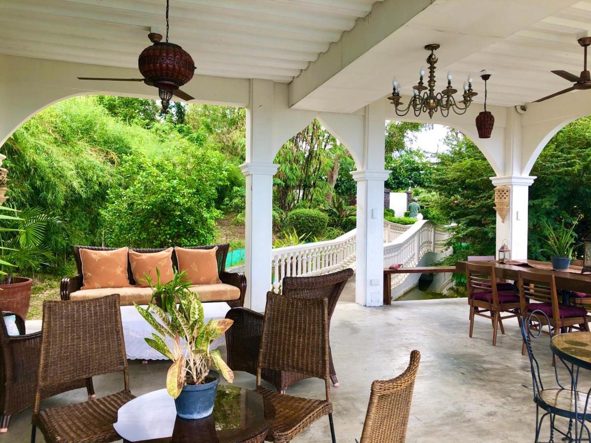 Ataalaya Farmhouse Batangas Eksteriør billede