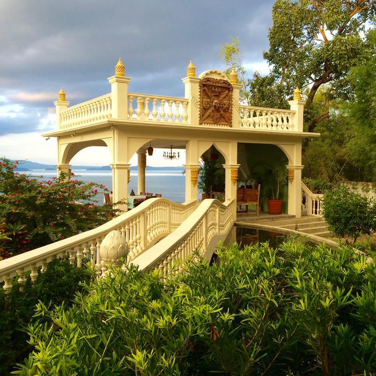 Ataalaya Farmhouse Batangas Eksteriør billede